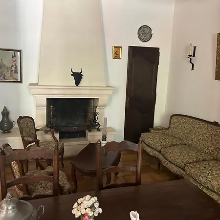 L Hacienda De Raymonde * Nîmes